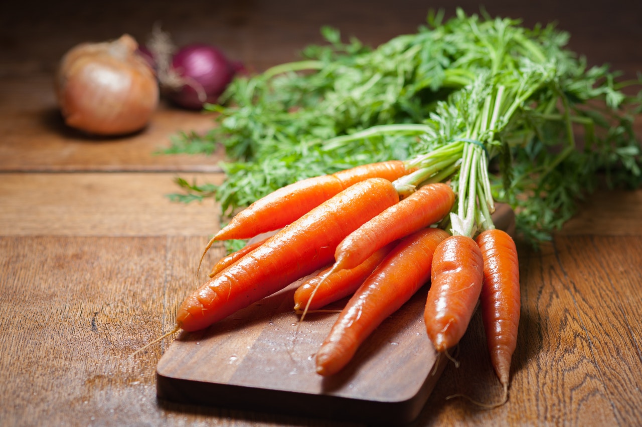 Вітамін А міститься у моркві