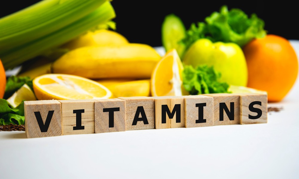 Какие витамины принимать для крепкого иммунитета: ТОП-5 самых важных в сезон простуд