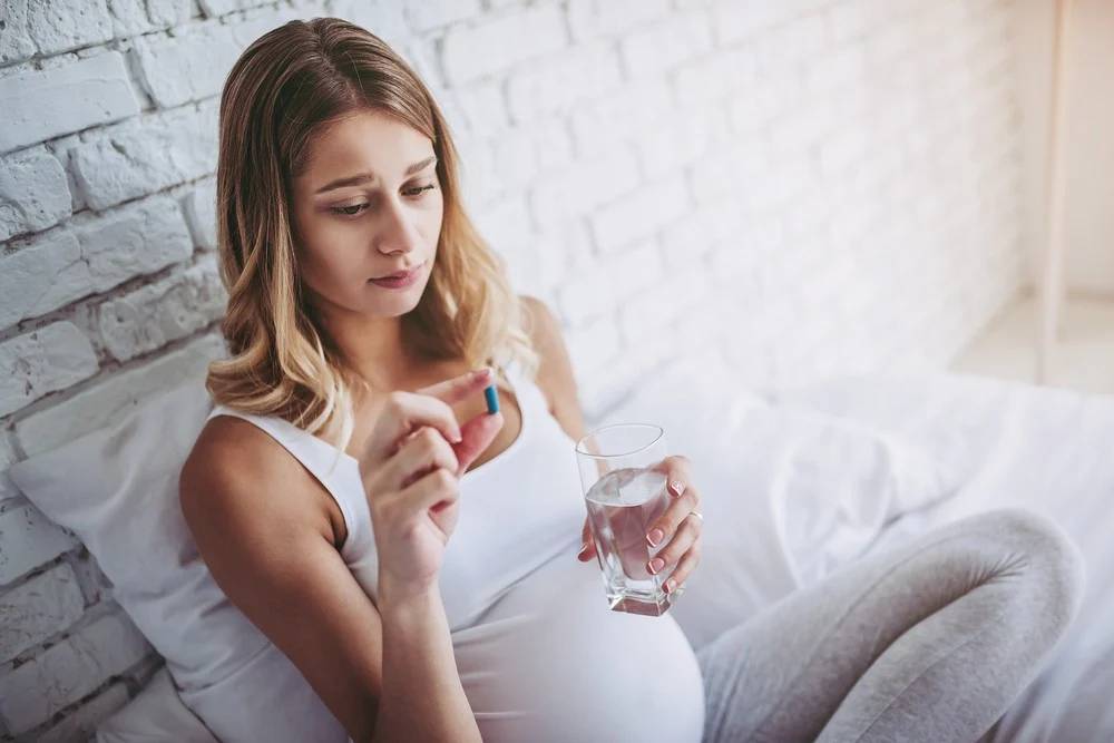Можно ли беременным пить Цитрамон от головной боли?
